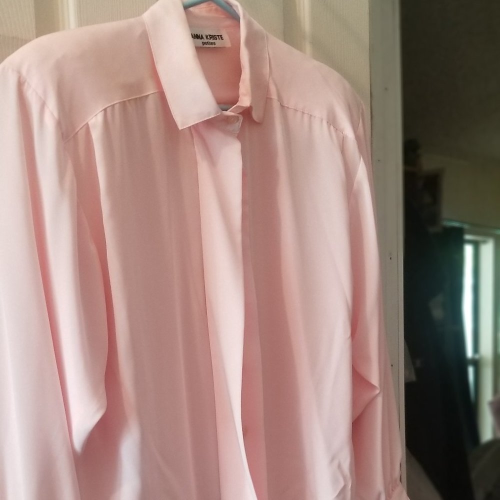 Vintage Ladies Blouse. By Anna Kristie petites